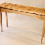 Curl and Burl Natural Figure Entry Table